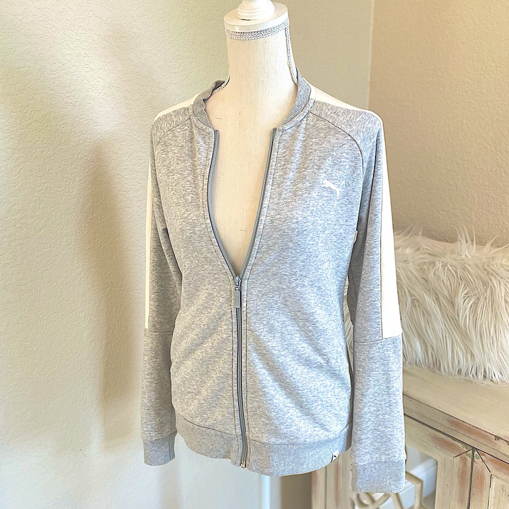 PUMA CREAM AND HEATHER GREY ZIP UP SWEATSHIRT JACKET SZ M